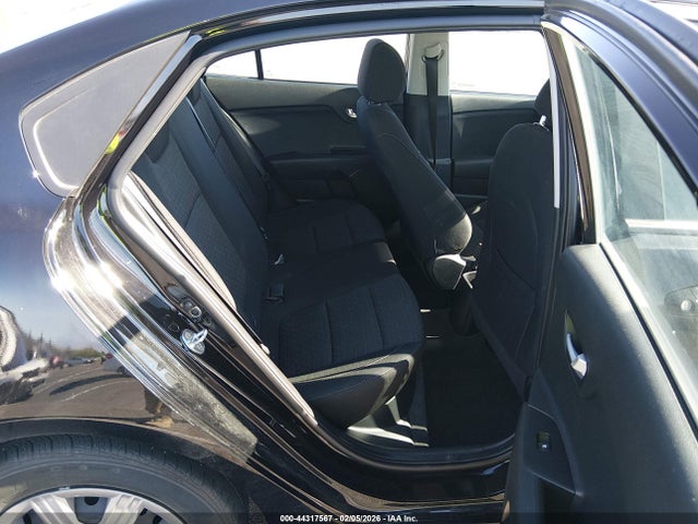 3KPA24AD4NE509823 KIA RIO LX