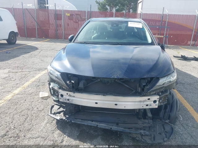 4T1G11AK6MU563789 Toyota CAMRY SE