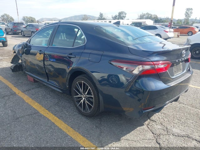 4T1G11AK6MU563789 Toyota CAMRY SE