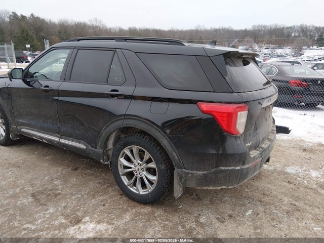 2021 FORD EXPLORER 1FMSK8DH0MGC22631 Photo 2