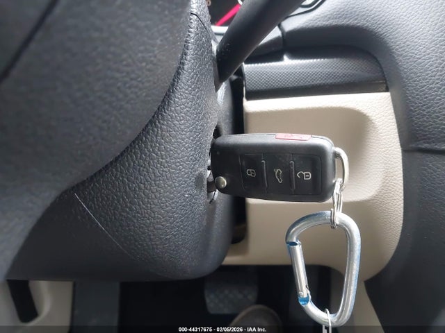 2010 VOLKSWAGEN JETTA 3VWTX7AJ9AM688262 Photo 10