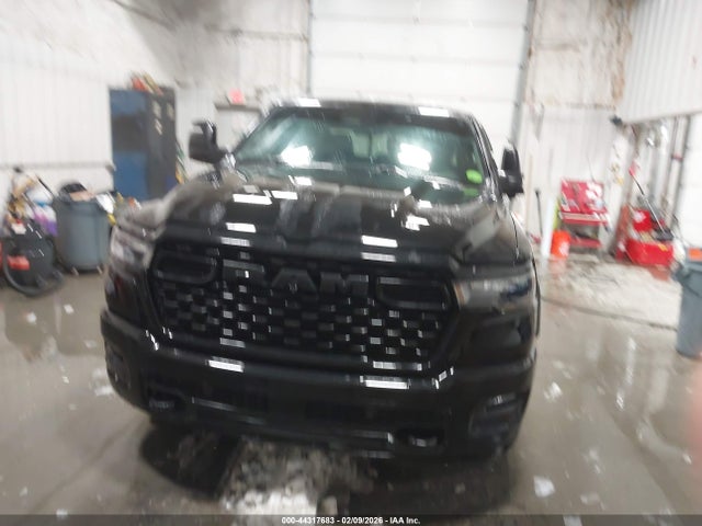 1C6SRFFP5SN561054 RAM 1500 Big Horn 4x4 5&#039;7 Box