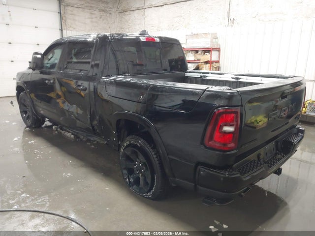 1C6SRFFP5SN561054 RAM 1500 Big Horn 4x4 5&#039;7 Box