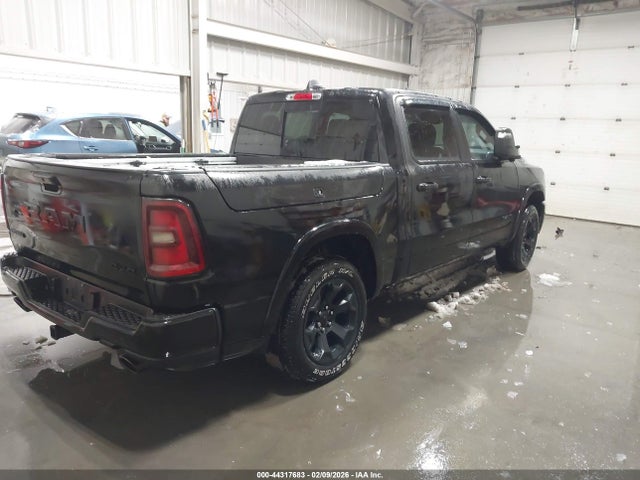1C6SRFFP5SN561054 RAM 1500 Big Horn 4x4 5&#039;7 Box