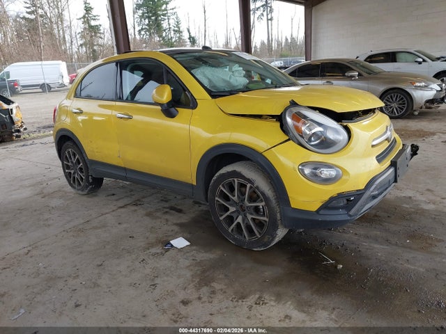 2016 FIAT 500X ZFBCFYET0GP334457