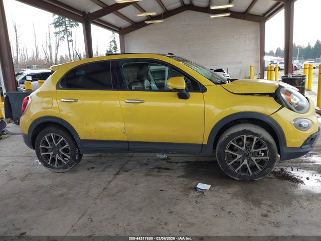 ZFBCFYET0GP334457 Fiat 500x Trekking Plus