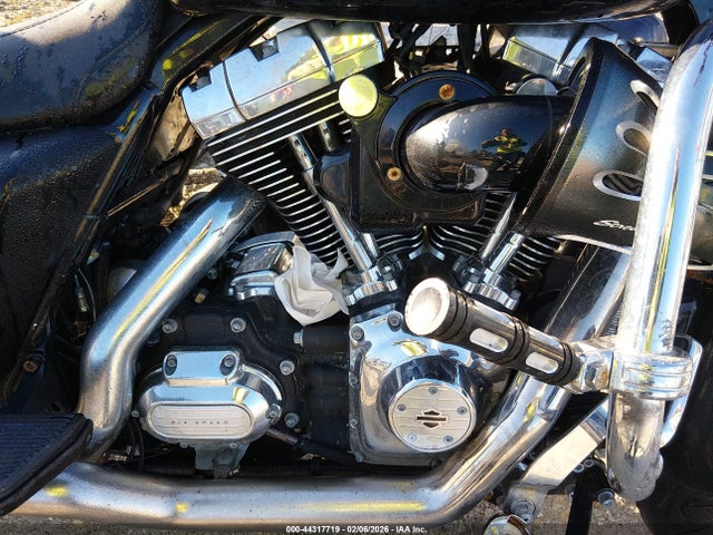 2012 HARLEY-DAVIDSON FLHX 1HD1KBM15CB635462 Photo 7