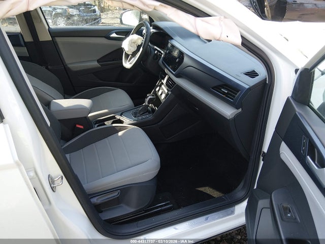 2024 Volkswagen Taos 1.5t Se მანქანა იყიდება აუქციონზე, vin: 3VVSX7B24RM001630, აუქციონის ნომერი: 44317737