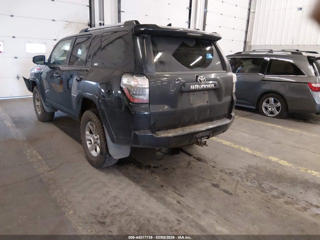 JTEBU5JR8K5725662 Toyota 4RUNNER SR5