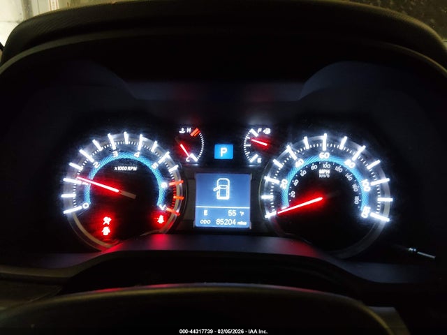 JTEBU5JR8K5725662 Toyota 4RUNNER SR5