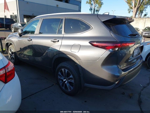 Toyota Highlander Hybrid Xle 2025 5TDKBRCH2SS660582 Image 3