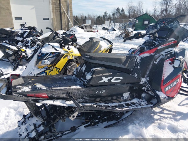 SN1TDP8R2RC205616 Polaris Indy 850 Xc