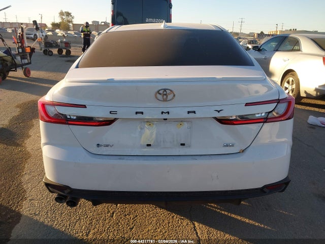 44317761 :رقم المزاد ، 4T1DAACK8SU575875 vin ، 2025 Toyota Camry Se مزاد بيع