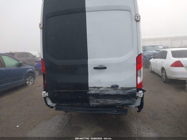1FTNR3XV0FKA72666 Ford Transit-250