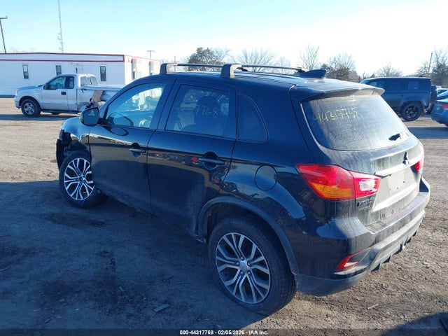 2018 MITSUBISHI OUTLANDER SPORT JA4AP3AU4JZ033593 Photo 2