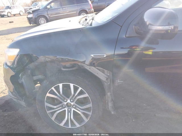 2018 MITSUBISHI OUTLANDER SPORT JA4AP3AU4JZ033593 Photo 5