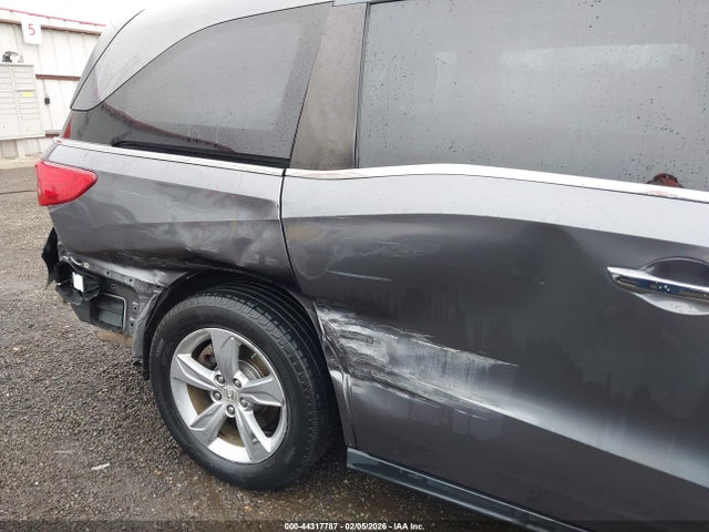 5FNRL6H58JB110718 Honda ODYSSEY EX