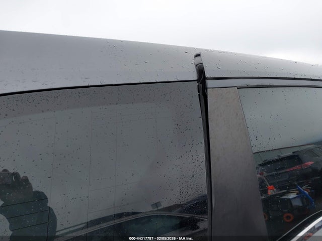 5FNRL6H58JB110718 Honda ODYSSEY EX