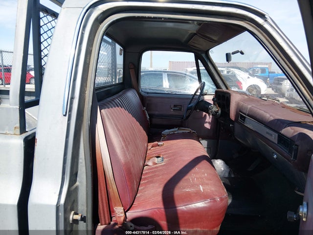 1986 GMC C1500 1GTCC14N5GF705562 Photo 4