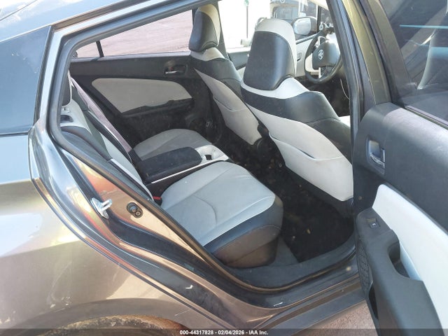 Toyota Prius Prime Premium 2017 JTDKARFP9H3022197 Image 8