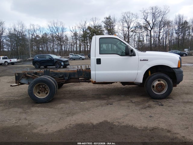 44317832 :رقم المزاد ، 1FDWF37587EA20436 vin ، 2007 Ford F-350 Chassis Xl/xlt مزاد بيع