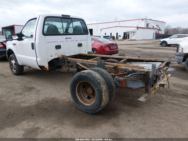 44317832 :رقم المزاد ، 1FDWF37587EA20436 vin ، 2007 Ford F-350 Chassis Xl/xlt مزاد بيع