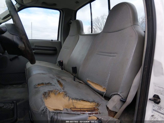 44317832 :رقم المزاد ، 1FDWF37587EA20436 vin ، 2007 Ford F-350 Chassis Xl/xlt مزاد بيع