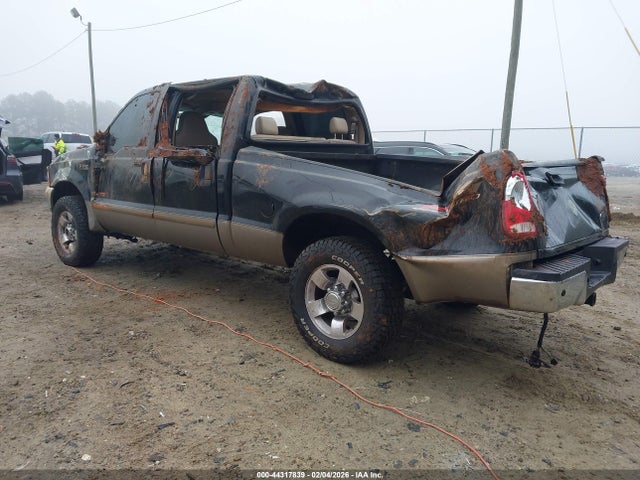 2004 FORD F-250 1FTNW21PX4EE01740 Photo 2