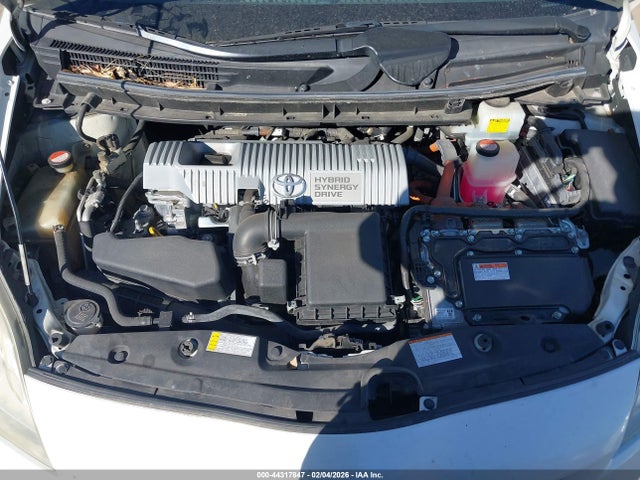 JTDKN3DU0F0467985 Toyota Prius Two