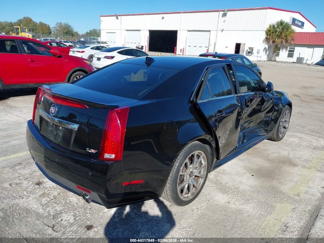 2011 CADILLAC CTS-V 1G6DV5EP5B0147233 Photo 3