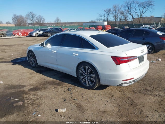 2019 AUDI A6 WAUE8AF23KN119189 Photo 2
