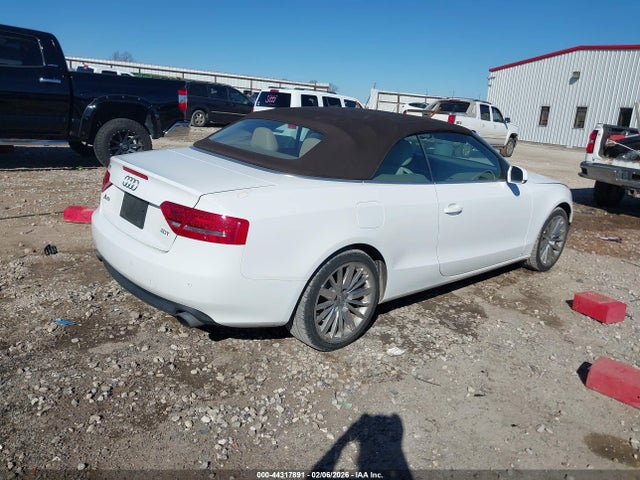 2011 AUDI A5 WAUJFAFH2BN006035 Photo 3
