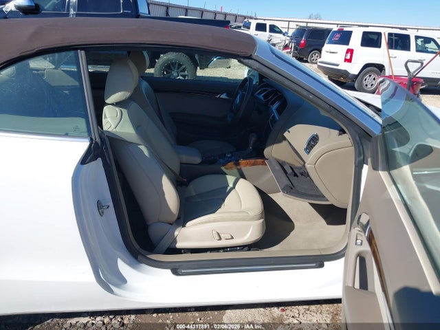 2011 AUDI A5 WAUJFAFH2BN006035 Photo 4