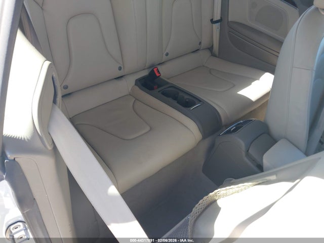 2011 AUDI A5 WAUJFAFH2BN006035 Photo 7