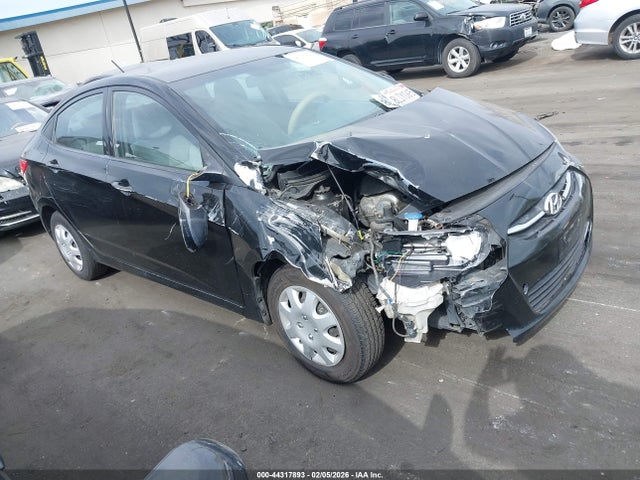 2017 HYUNDAI ACCENT KMHCT4AE0HU243703