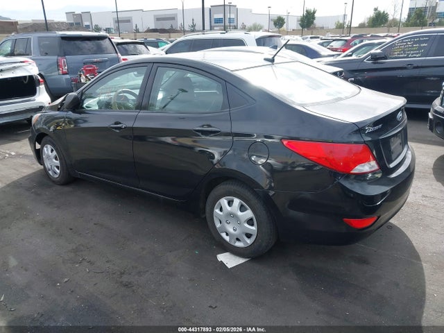 2017 HYUNDAI ACCENT KMHCT4AE0HU243703 Photo 2