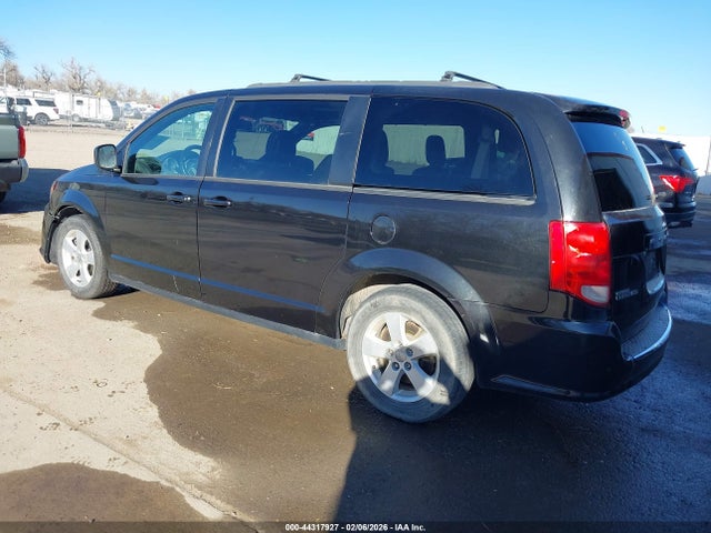 2C4RDGEG0JR331856 Dodge Grand Caravan Gt