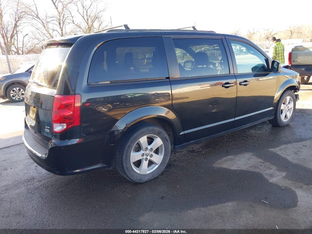 2C4RDGEG0JR331856 Dodge Grand Caravan Gt