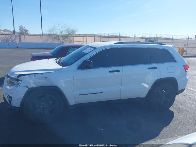 1C4RJEAG3EC130163 Jeep Grand Cherokee Laredo