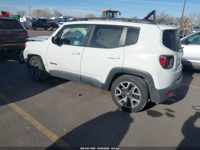 ZACCJABT9FPB80671 Jeep Renegade Latitude