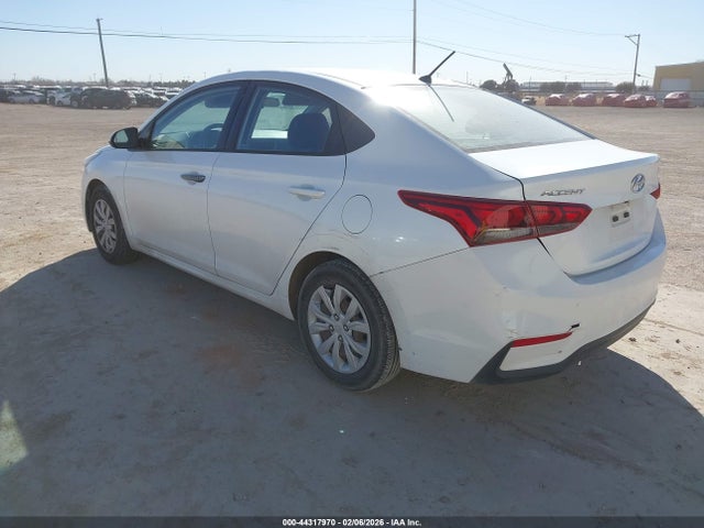 2020 HYUNDAI ACCENT 3KPC24A6XLE113192 Photo 2