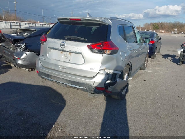 Nissan ROGUE SV 2017 KNMAT2MT8HP538380 Image 4
