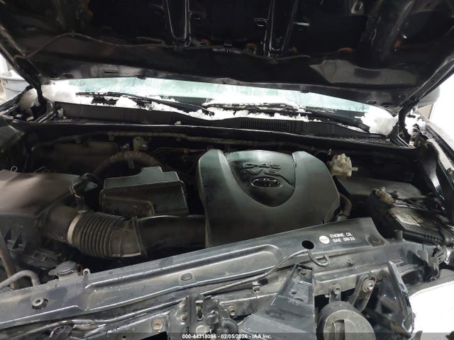 3TMCZ5AN4HM051763 Toyota Tacoma Sr5 V6