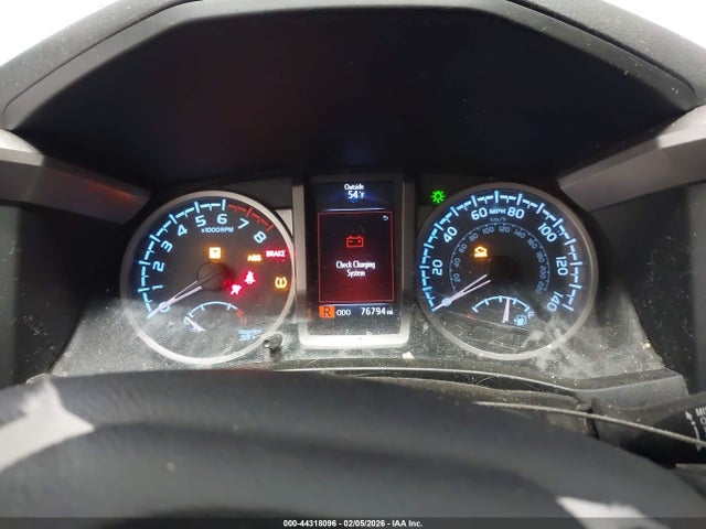 3TMCZ5AN4HM051763 Toyota Tacoma Sr5 V6