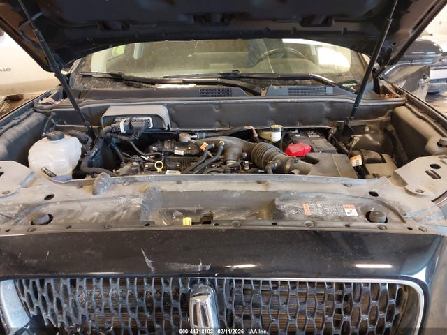 2023 LINCOLN NAUTILUS 2LMPJ8K90PBL17226 Photo 9