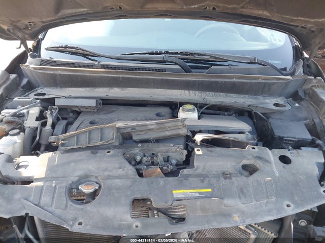 5N1AR2MN8GC670945 Nissan Pathfinder Sv