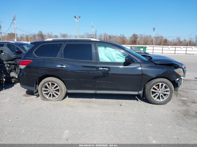5N1AR2MN8GC670945 Nissan Pathfinder Sv