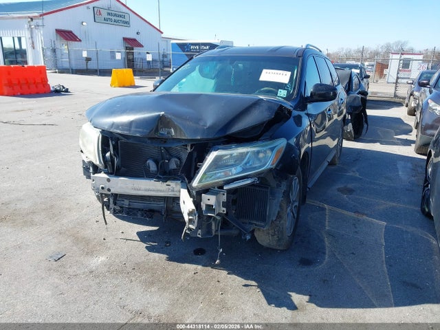 5N1AR2MN8GC670945 Nissan Pathfinder Sv