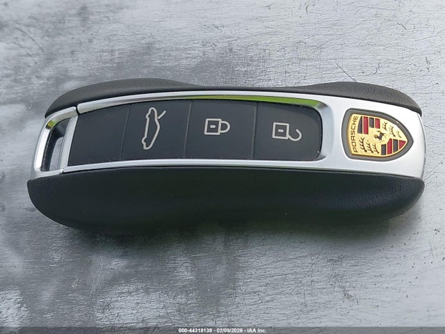 WP0BB2A97PS233108 Porsche 911 Edition 50 Years Porsche Design/targa 4 Gts/targa 4s