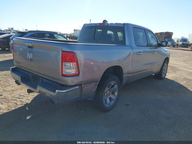 2020 RAM 1500 1C6RREFT1LN318168 Photo 3